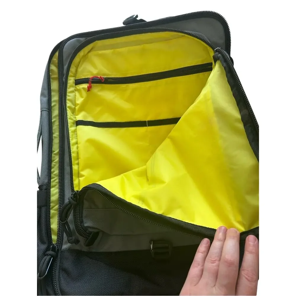 NWOT Topo Designs Travel Bag 30L Gray and Yellow